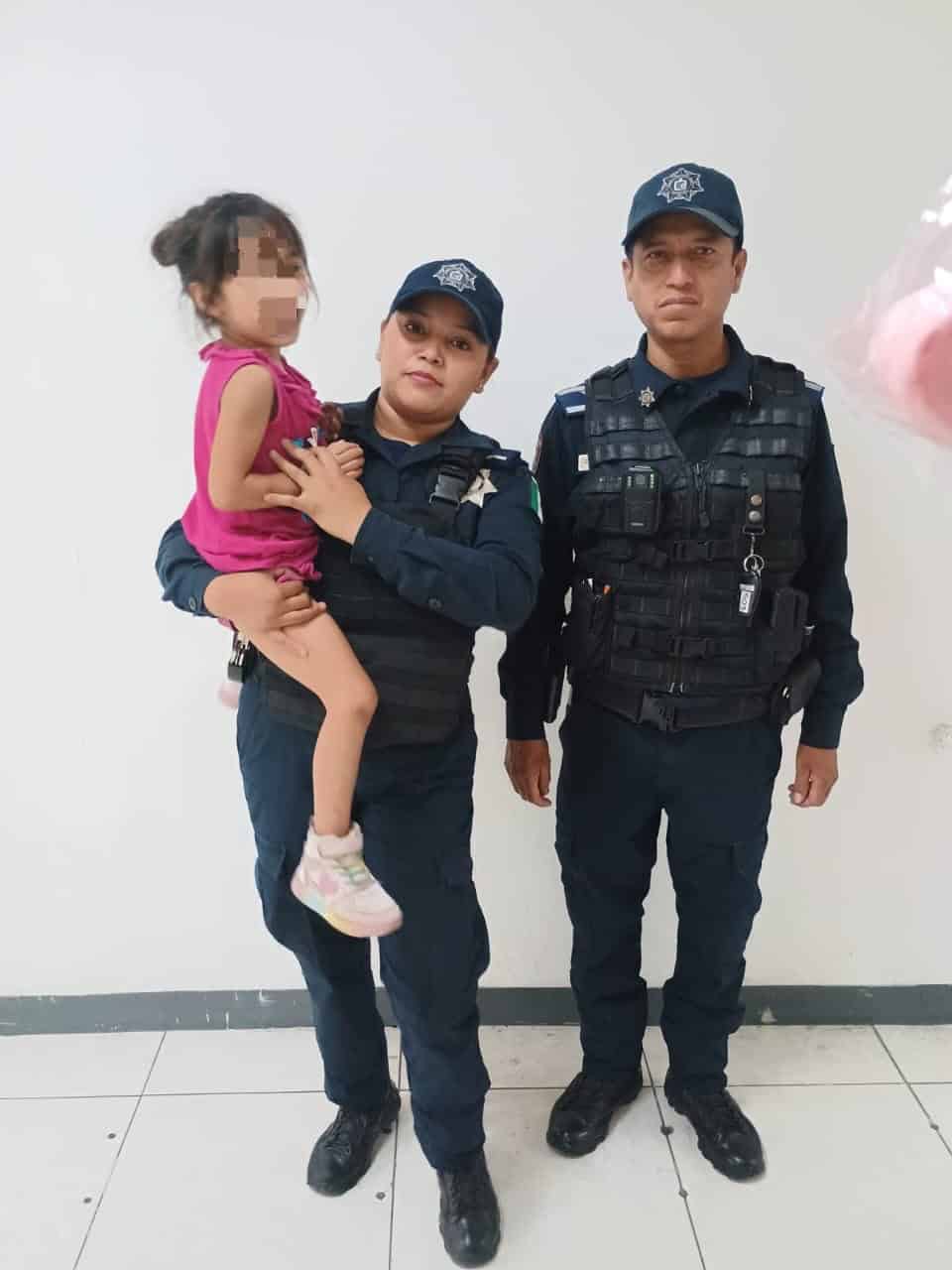 Derivado de una denuncia ciudadana, policías de Guadalupe resguardaron a una menor de 3 años, quien presuntamente sufría de maltrato infantil.