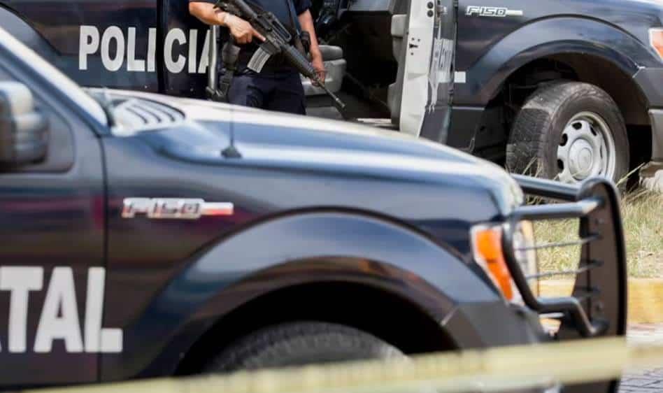 Hallan 11 cuerpos en una camioneta abandonada en Chilpancingo