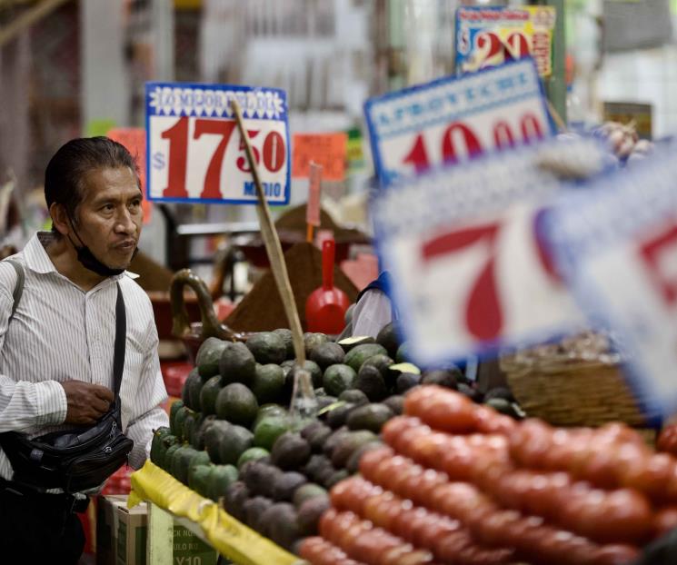 Repunta inflación 4.76% en octubre, reporta Inegi