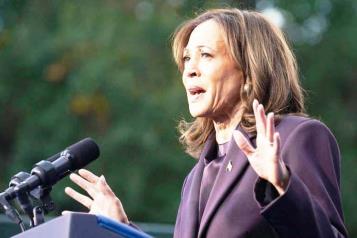 Acepta Harris la derrota y pide "seguir luchando"