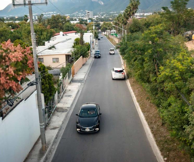 Entrega David de la Peña nuevas calles pavimentadas