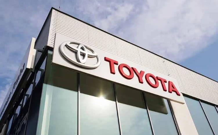 Toyota anuncia inversión en México de mil 450 mdd