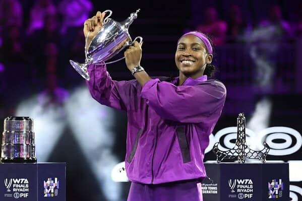 Se corona Gauff en finales de la WTA