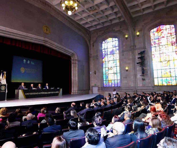 Premia Ceneval excelencia de 206 alumnos de la UANL