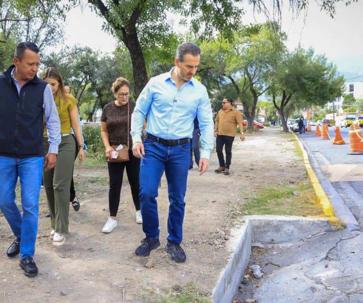 Supervisa Adrián rehabilitación del Parque Roma