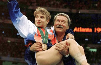 Muere Karolyi, exentrenador de Nadia Comaneci