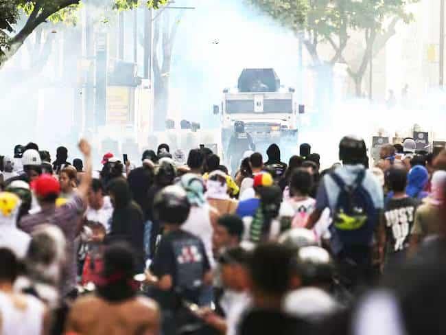 Liberan a más de 100 personas detenidas tras las protestas