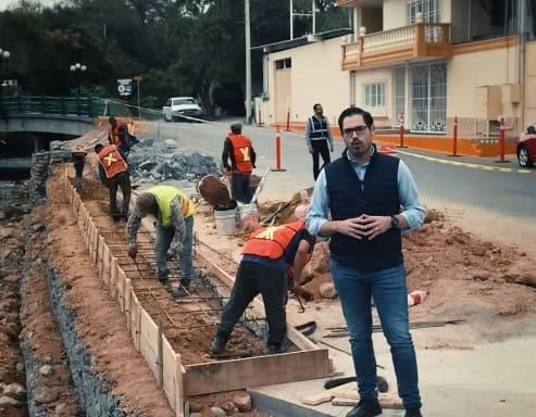 Arranca David de la Peña obras