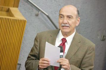 Envía ISSSTELEON un SOS; no tiene dinero para jubilados