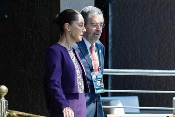 Regresa Sheinbaum tras participaci&oacute;n en el G20