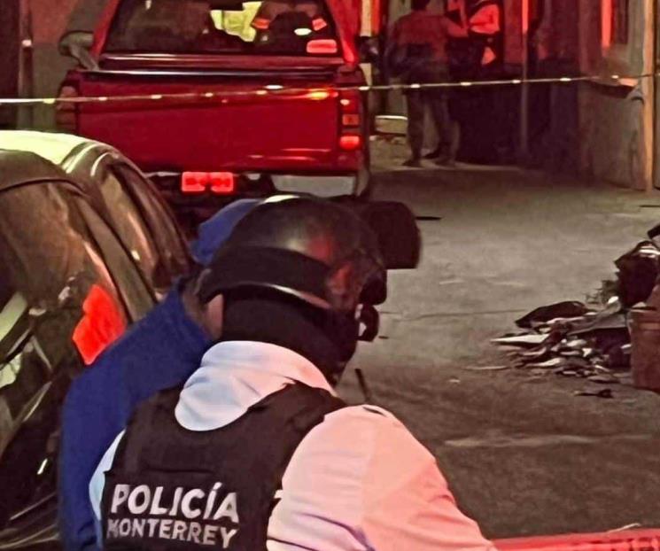 Balean a hombre en la Industrial