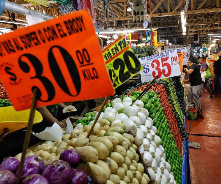 Inflación modera su marcha en México; llega a 4.56%