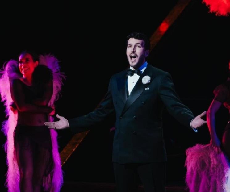 Sebastián Yatra sorprende como Billy Flynn en Chicago