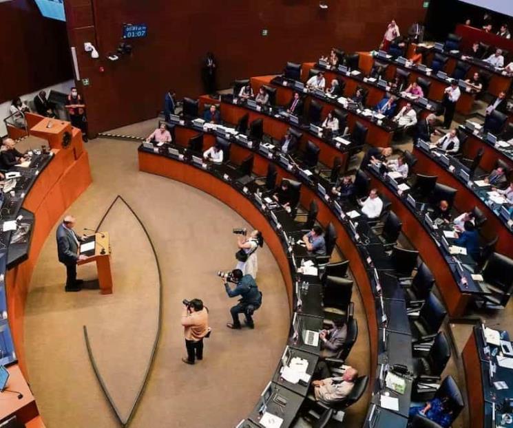 Acelera senado discusión para extinguir organismos