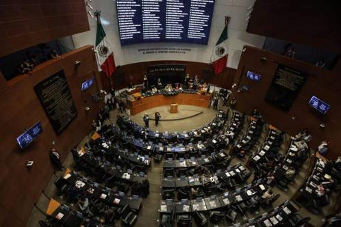 Avalan reforma sobre prisión oficiosa; va a Congresos locales