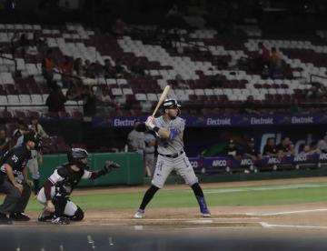 Tomateros emparejan serie a Sultanes