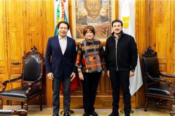 Aborda Samuel con titular de SE proyectos para el 2025