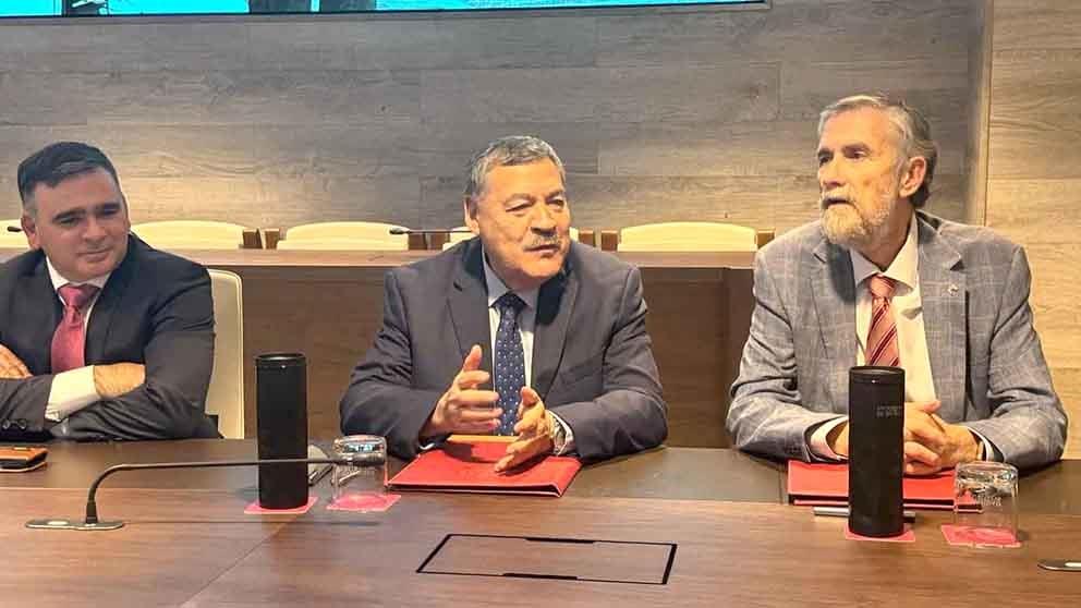 Busca la UANL consolidar proyecto de vitivinicultura 