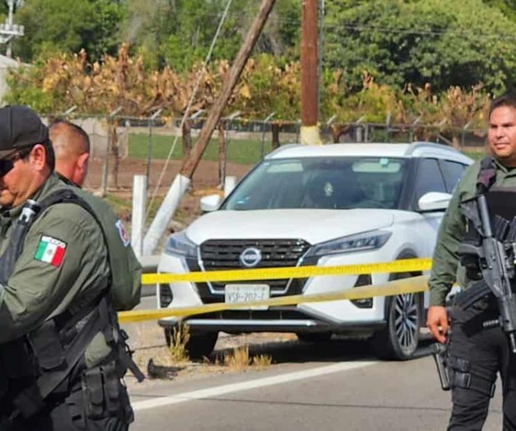 Abandonadan 6 cuerpos en camioneta  en Sinaloa