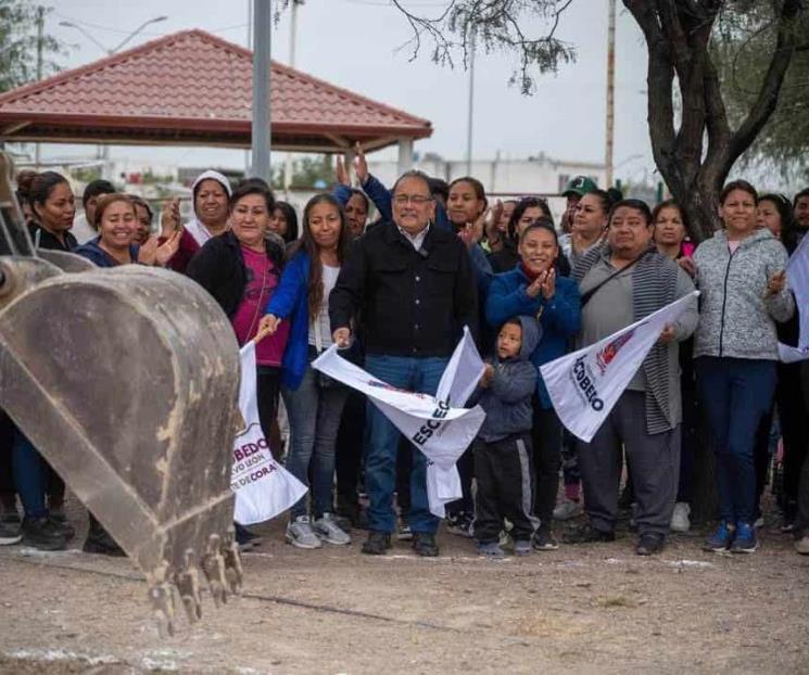 Arrancan obras de nueva plaza