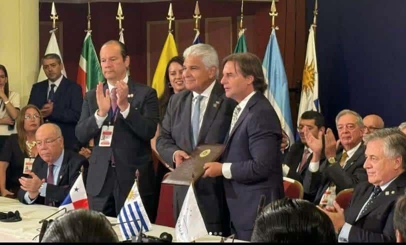 Suma el Mercosur a Panamá como puente estratégico en la región