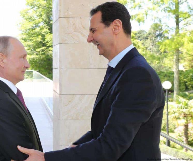 Otorga Rusia asilo a Al Assad tras la caída de su régimen