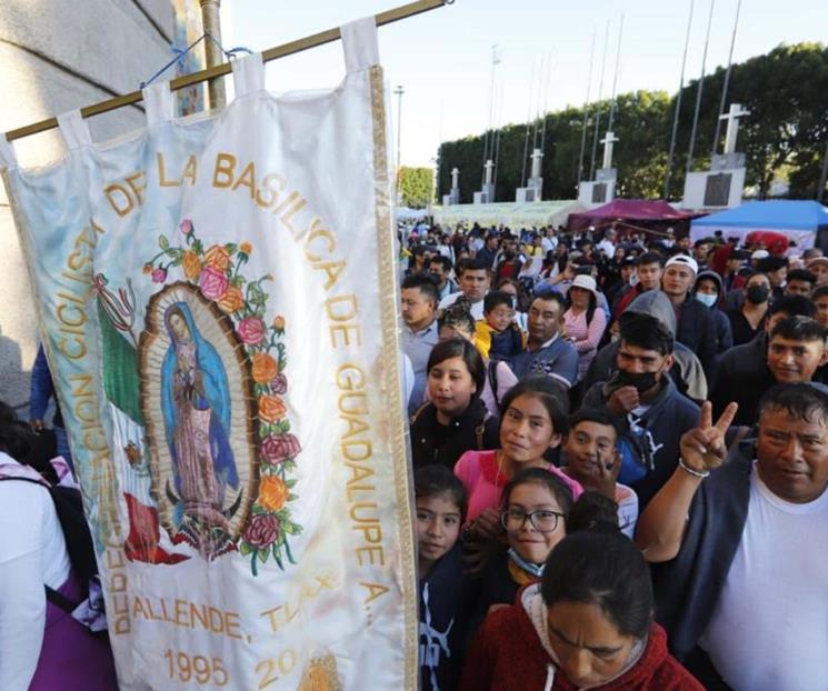 Llegan peregrinos a la Basílica de Guadalupe