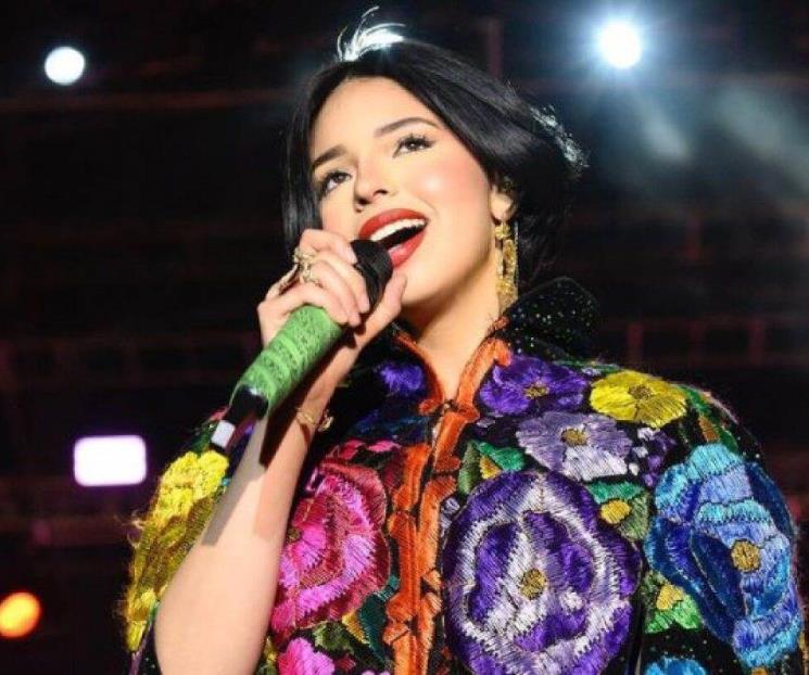 Rechaza Ángela Aguilar cantar Mañanitas a Virgen de Guadalupe