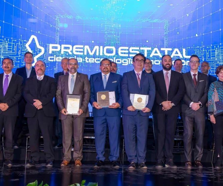 Premia Estado a tres investigadores de UANL