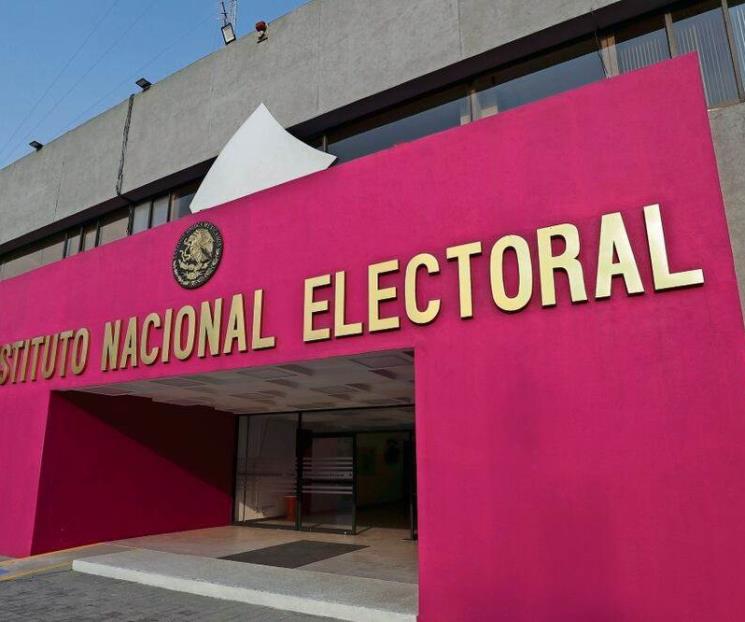 Retraza INE capacitación electoral