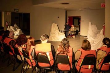 Realizan viaje al pasado en el Teatro de la Ciudad