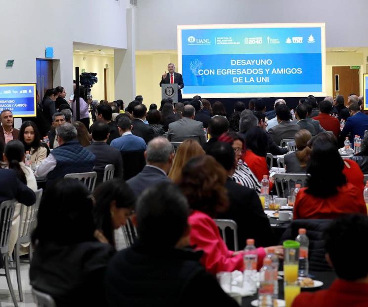 Invita Fundación UANL a egresados a apoyar a jóvenes estudiantes