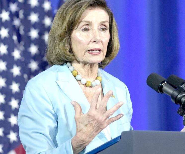 Hospitalizan a Nancy Pelosi en Luxemburgo