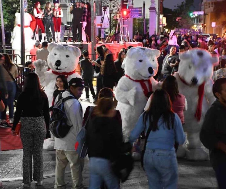 Invita municipio regio a disfrutar de los espectáculos navideños