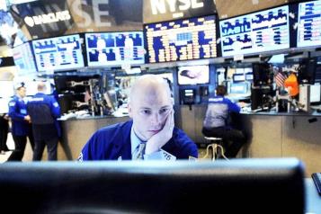 Cae Dow Jones 0.6% y rompe su peor r&eacute;cord desde 1978
