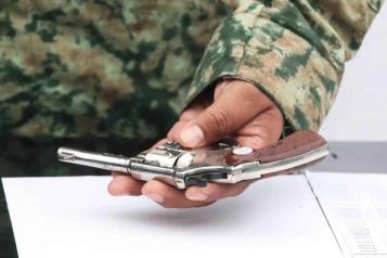 Canje de armas se llevará en iglesias