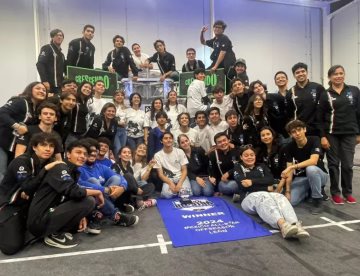 ¡Victoria! Equipo de robótica de San Luis Potosí gana competencia