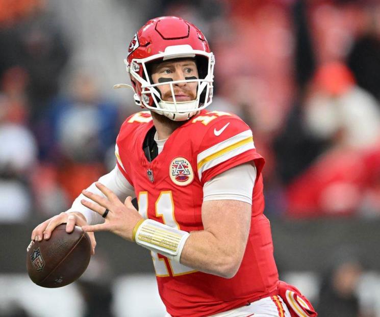 Iría Wentz por Mahomes ante Texanos