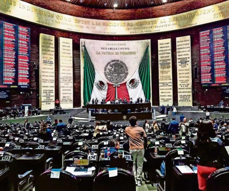 Otorga Congreso millonarios aguinaldos a legisladores