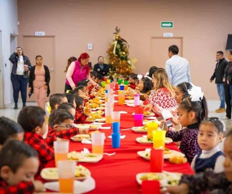 Llega Navidad por adelantado al Centro DIF Monarcas