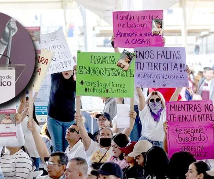 Protesta por desaparecidos interrumpe evento de Sheinbaum