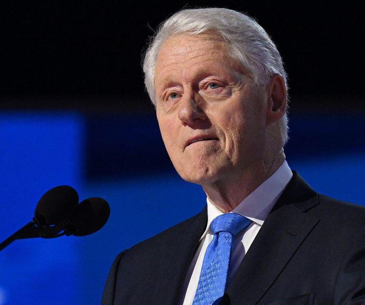 Bill Clinton es hospitalizado tras tener fiebre