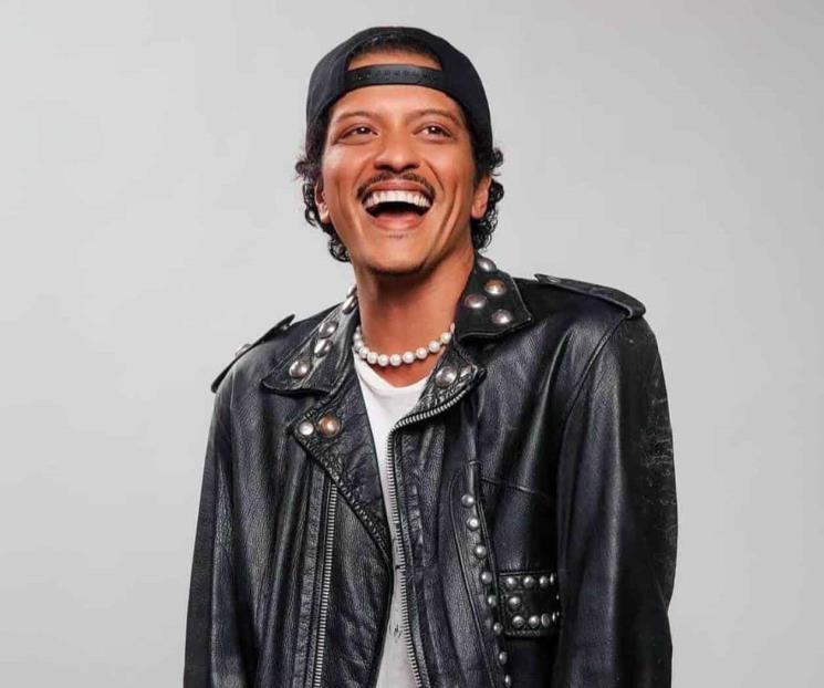 Bruno Mars hace historia con récord en Spotify