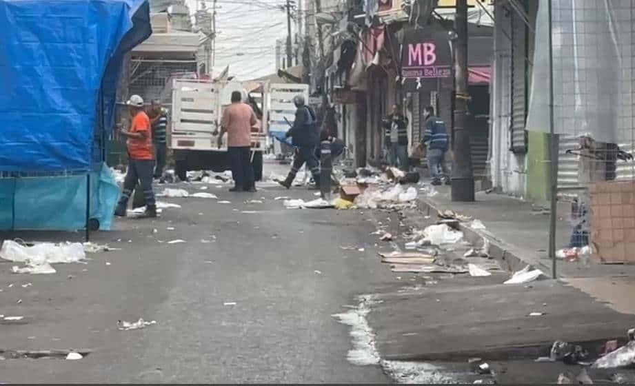 Dejan festejos 63 toneladas de basura en Monterrey