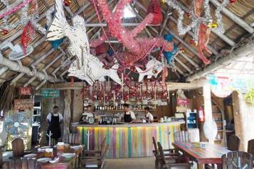 Aún sufren restauranteros impacto de Otis