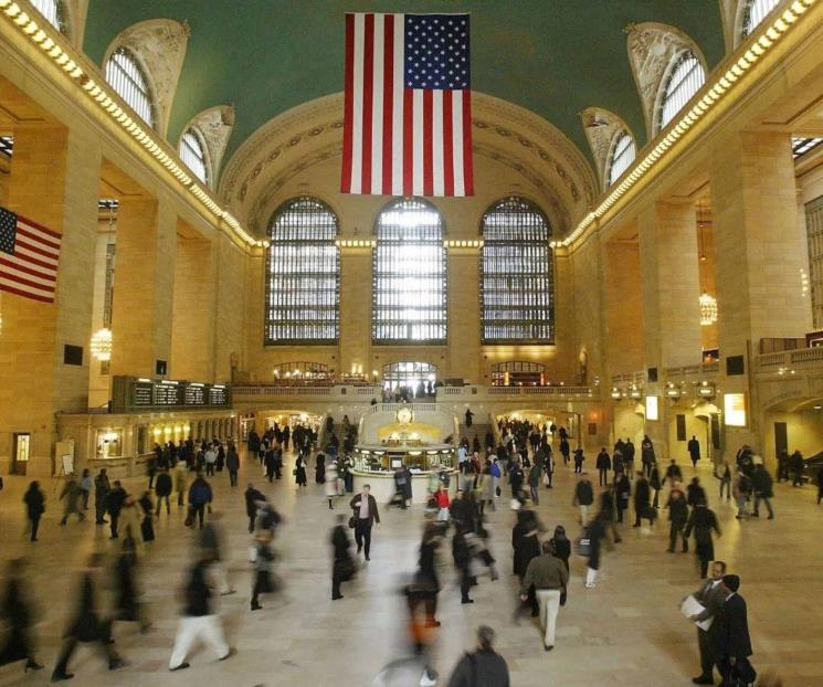 Hombre hiere con cuchillo a 2 en el metro de NY