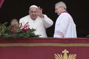 El papa insta a ‘todos los pueblos a silenciar armas y superar div