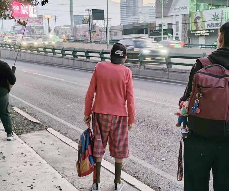 Se triplican los largos tiempos de espera del transporte público