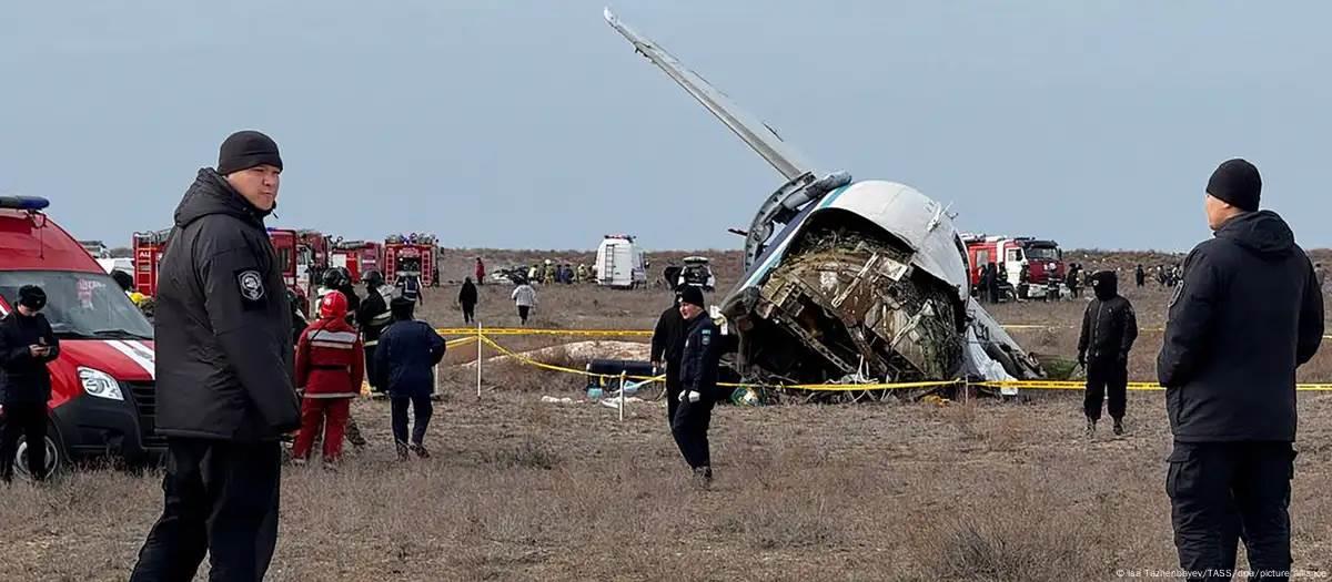 Fuego de la defensa aérea rusa habría causado accidente de avión