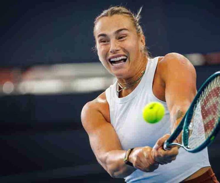 Va Sabalenka por tercer título en Australia